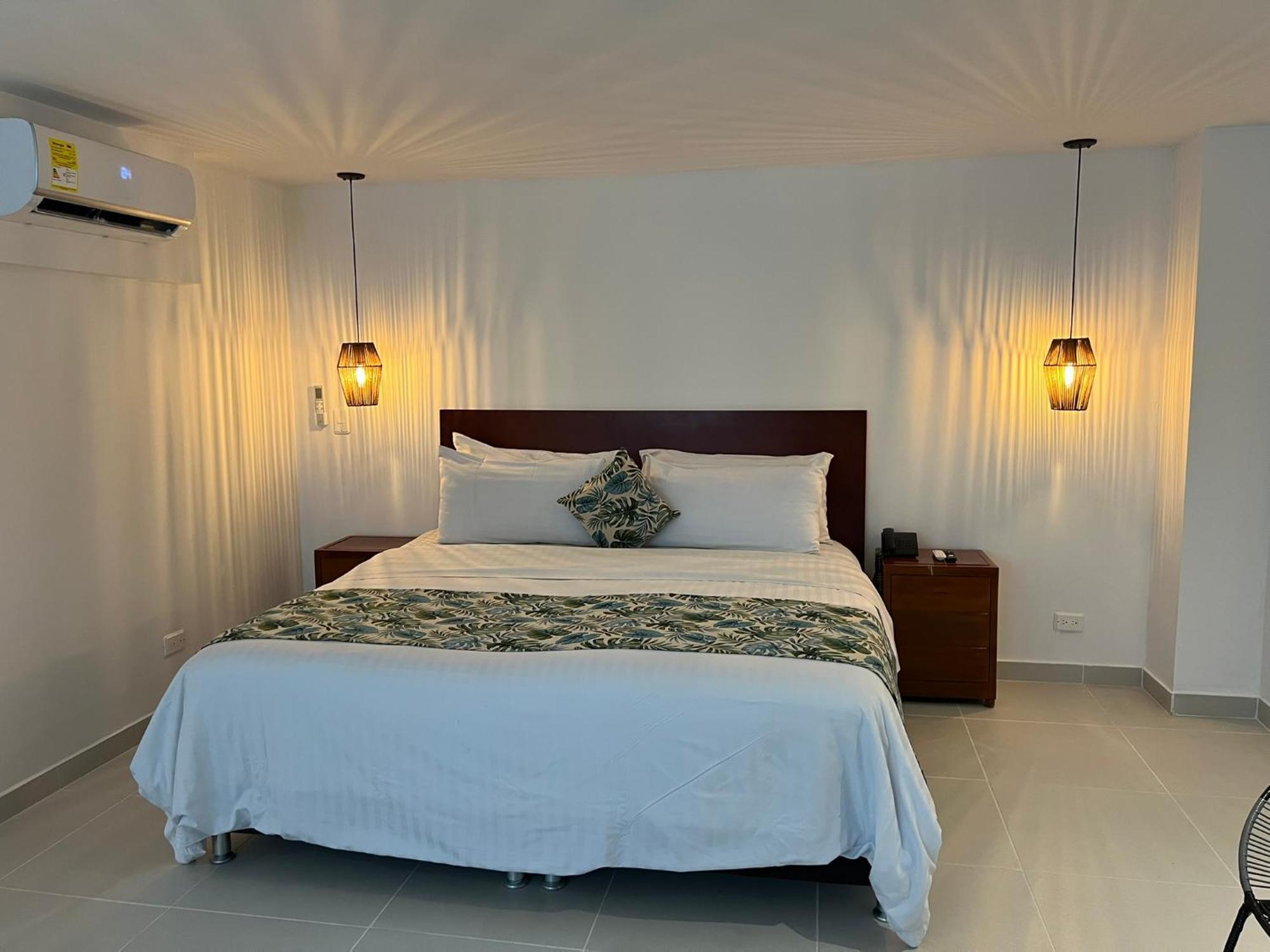 Hotel Playa Club Картахена Экстерьер фото